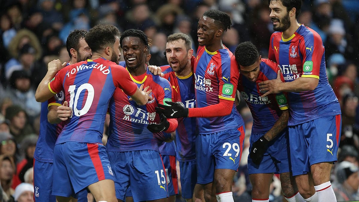 保加利亚传奇佩内夫被紧急送往肿瘤医院治疗，他曾患有睾丸癌