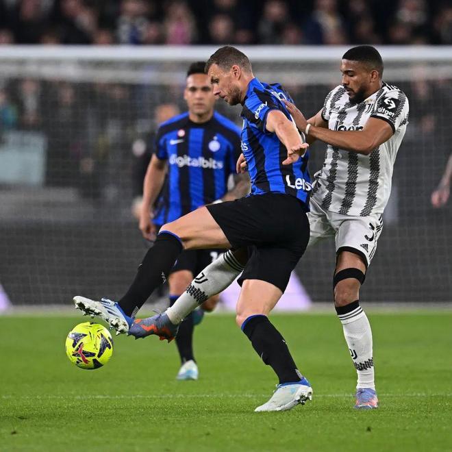 布伦森半场26分＆唐斯准两双，尼克斯17分领先猛龙